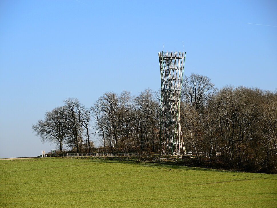 Aussichtsturm aus Holz